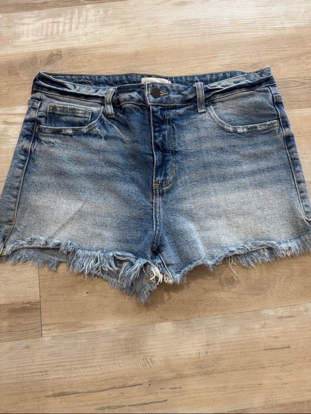 Cello Women's Distressed Denim Shorts - Light Blue